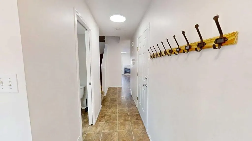 545 Highlands Boulevard W Lethbridge AB T1J 4V2