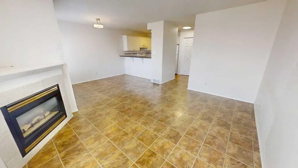 545 Highlands Boulevard W Lethbridge AB T1J 4V2