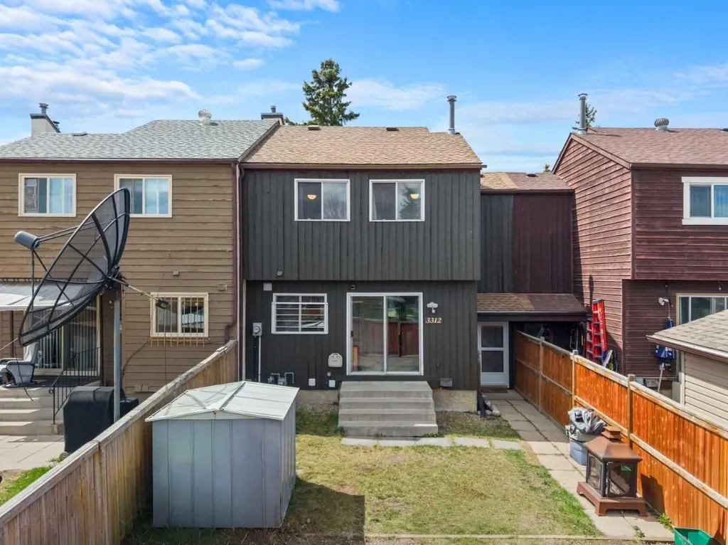 3312 56 Street NE Calgary AB T1Y 3W1