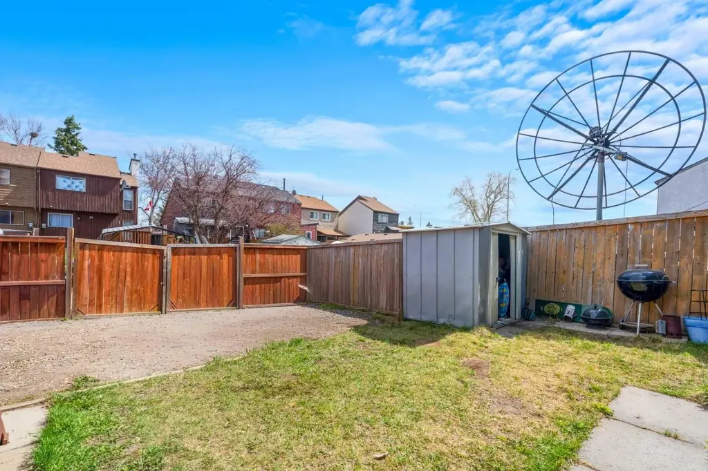 3312 56 Street NE Calgary AB T1Y 3W1