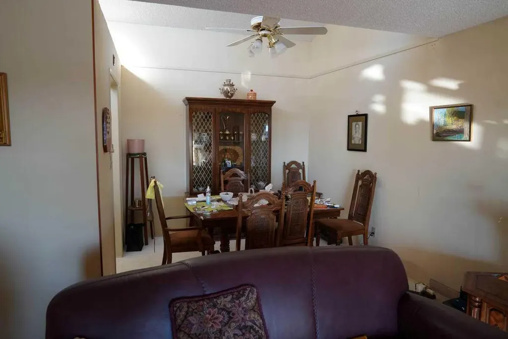 3719C 49 Street NW Calgary AB T3A 2E3