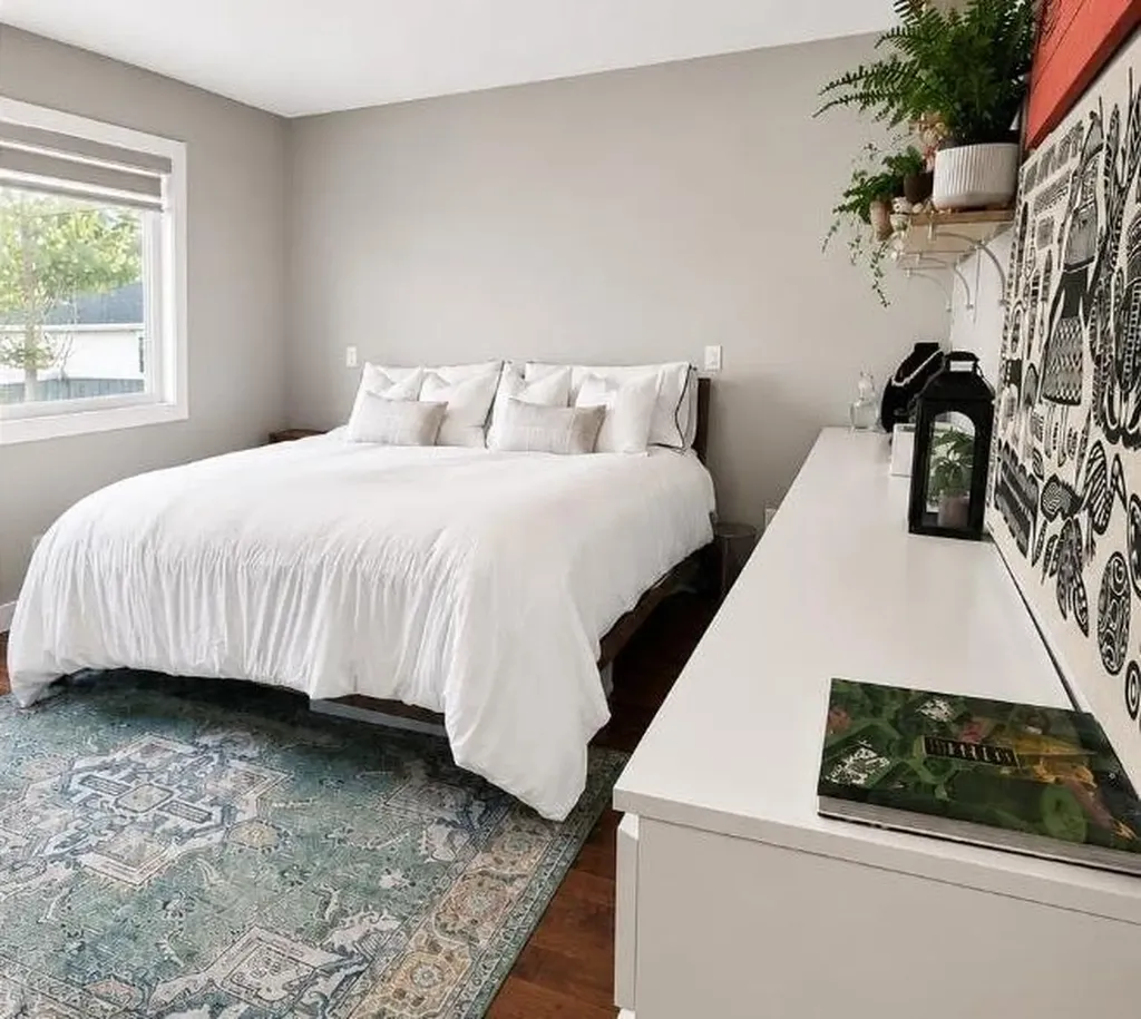 95 Hillgrove Crescent SW Calgary AB T2V 3K9