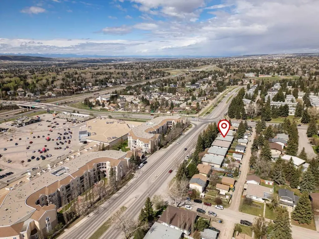 5222 Dalhousie Drive NW Calgary AB T3A 1B5