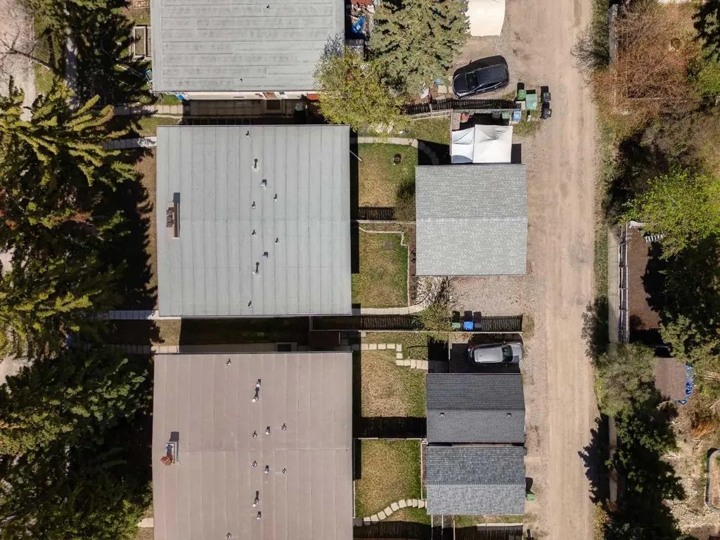 5222 Dalhousie Drive NW Calgary AB T3A 1B5