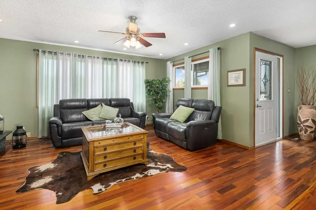 274048 Range Road 261 Rural Rocky View County AB T0M 0G0