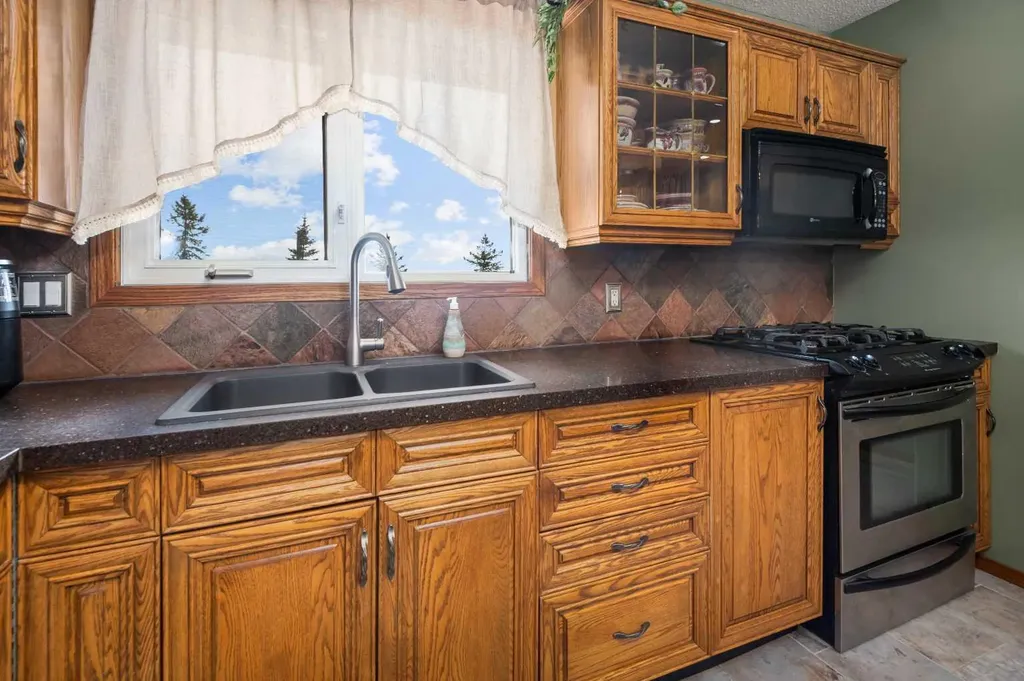274048 Range Road 261 Rural Rocky View County AB T0M 0G0