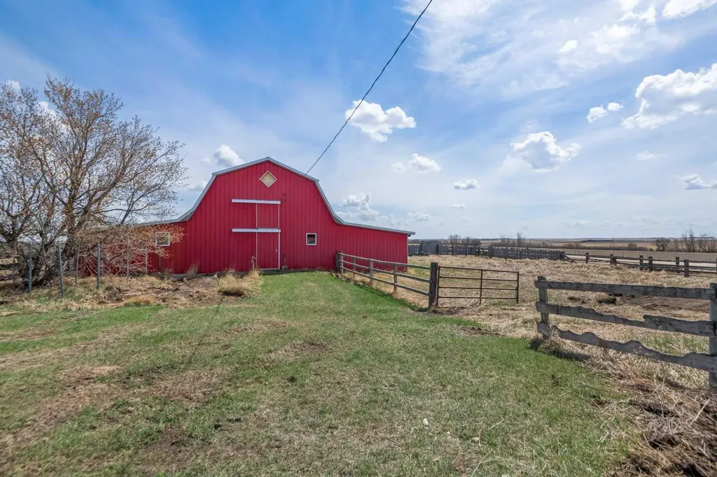 274048 Range Road 261 Rural Rocky View County AB T0M 0G0