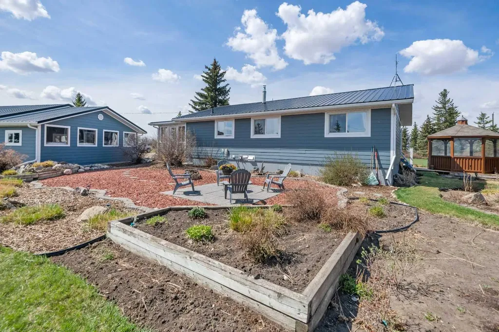 274048 Range Road 261 Rural Rocky View County AB T0M 0G0