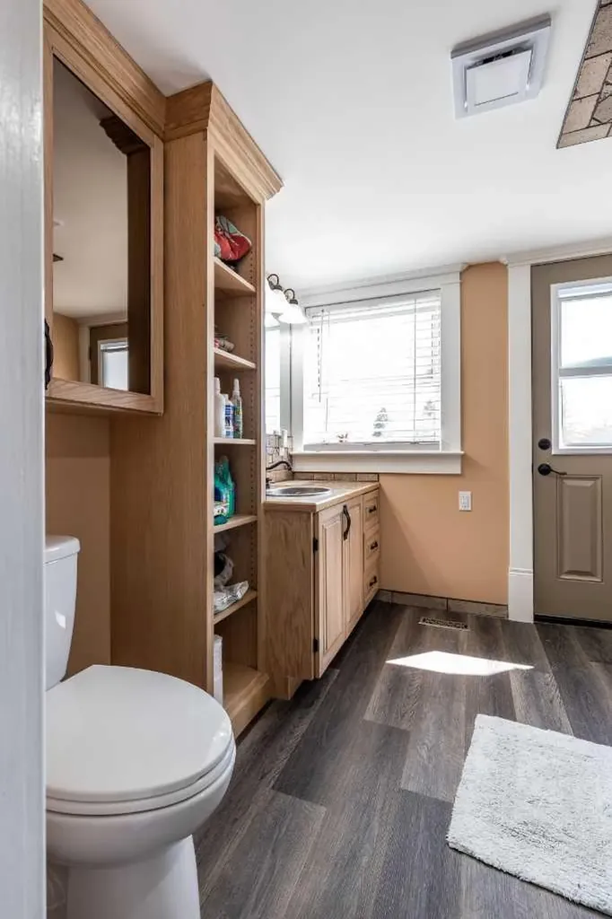1061 Ross Street SE Medicine Hat AB T1A 0Y2
