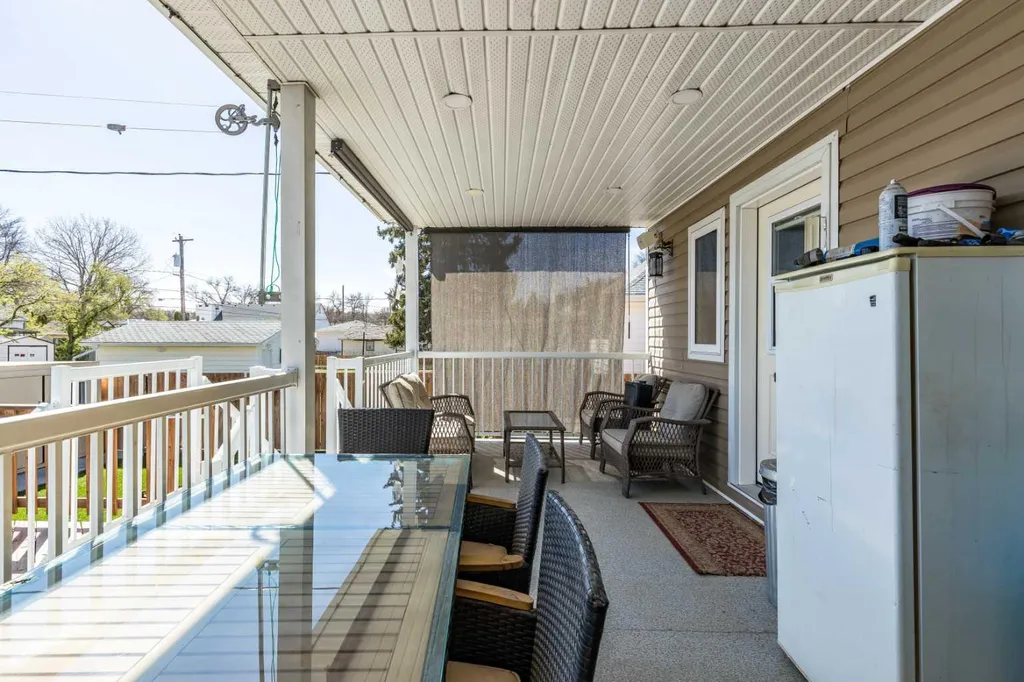 1061 Ross Street SE Medicine Hat AB T1A 0Y2