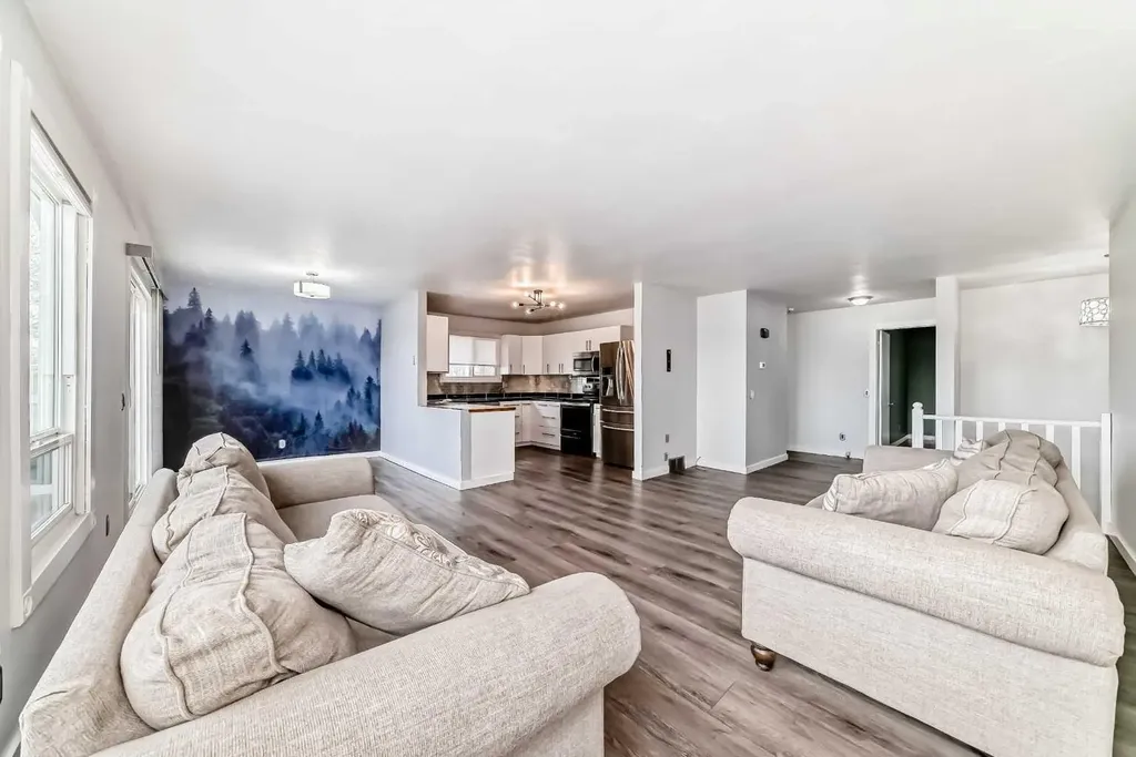 6824 Temple Drive NE Calgary AB T1Y4X8