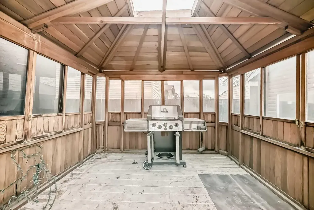 6824 Temple Drive NE Calgary AB T1Y4X8
