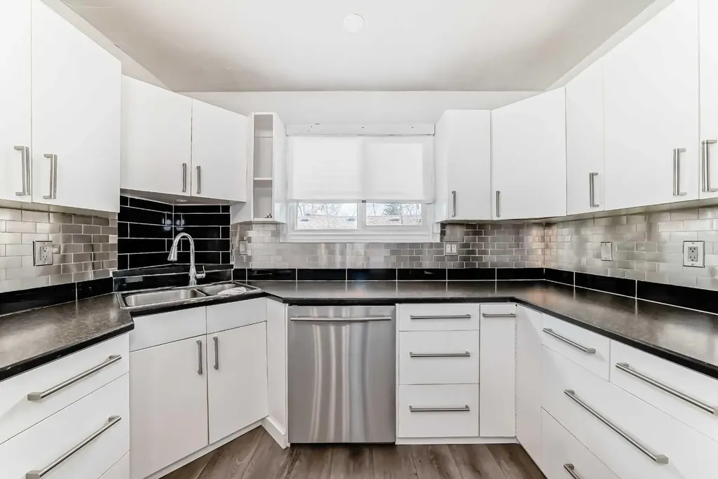 6824 Temple Drive NE Calgary AB T1Y4X8