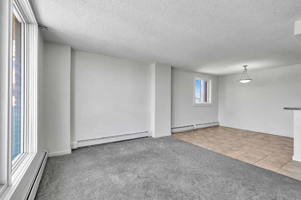 429 14 Street NW Calgary AB T2N 2A3