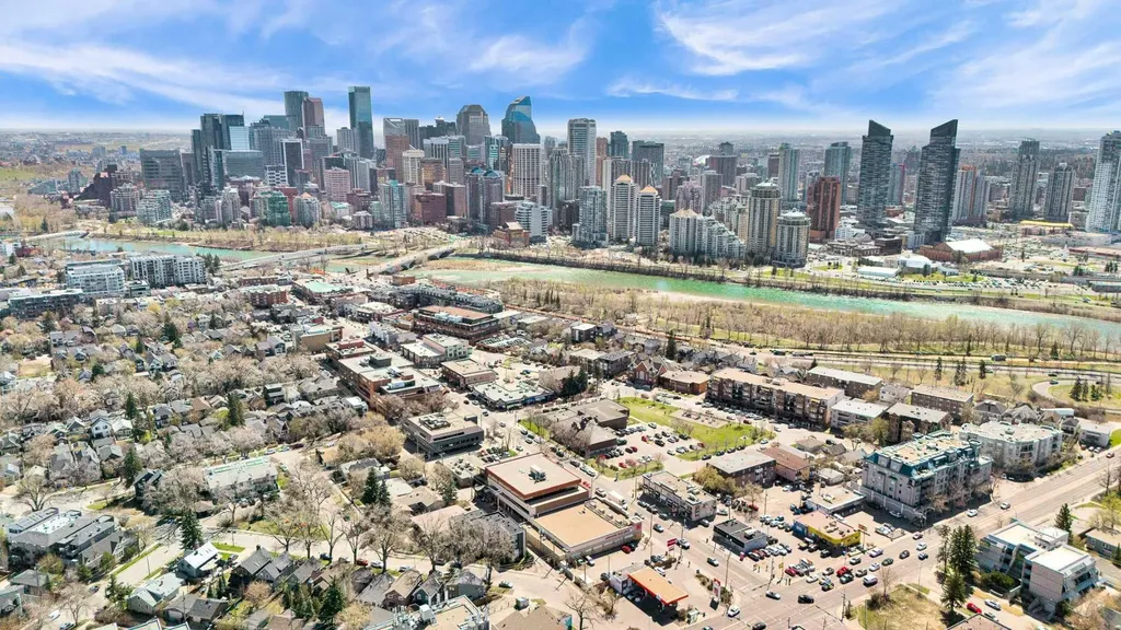 429 14 Street NW Calgary AB T2N 2A3