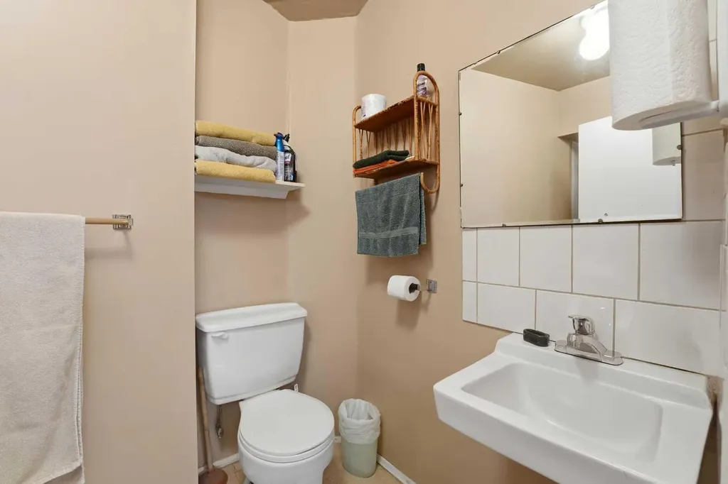2-431014 Range Road 250 Rural Ponoka County AB T4J 1R1