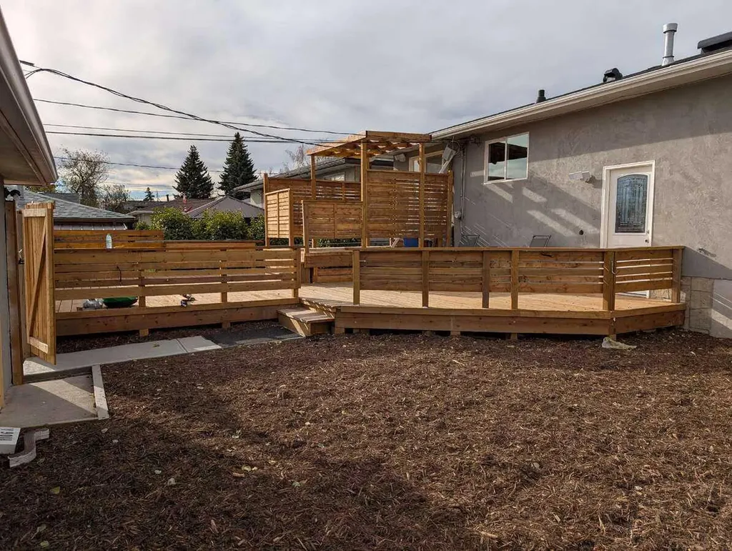 1106 39 Street SE Calgary AB T2A 1E4