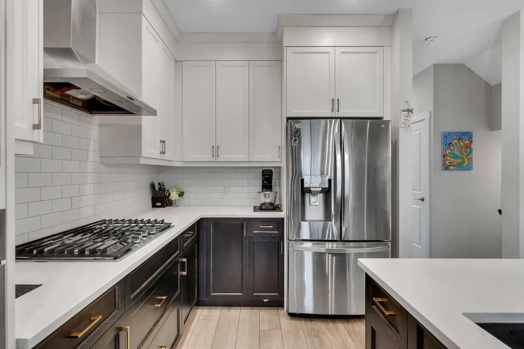 521 Chinook Winds Gardens SW Airdrie AB T4B 5J6
