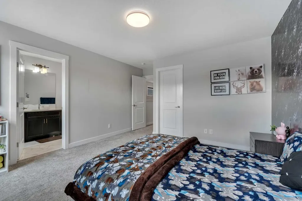 521 Chinook Winds Gardens SW Airdrie AB T4B 5J6