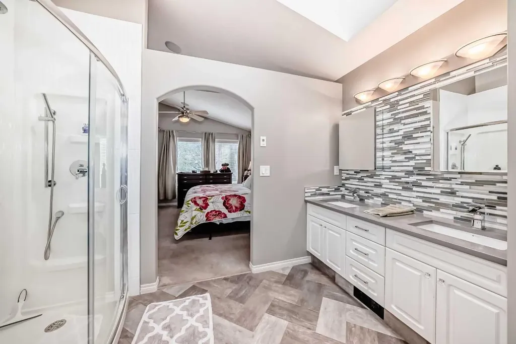 70 Abraham Close Red Deer AB T4R3A9