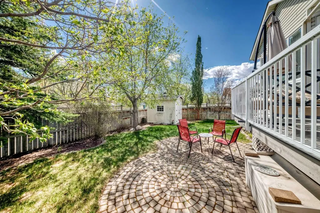 70 Abraham Close Red Deer AB T4R3A9