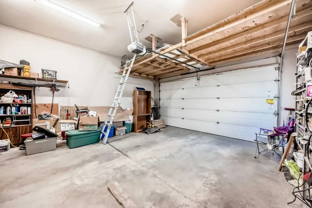 70 Abraham Close Red Deer AB T4R3A9
