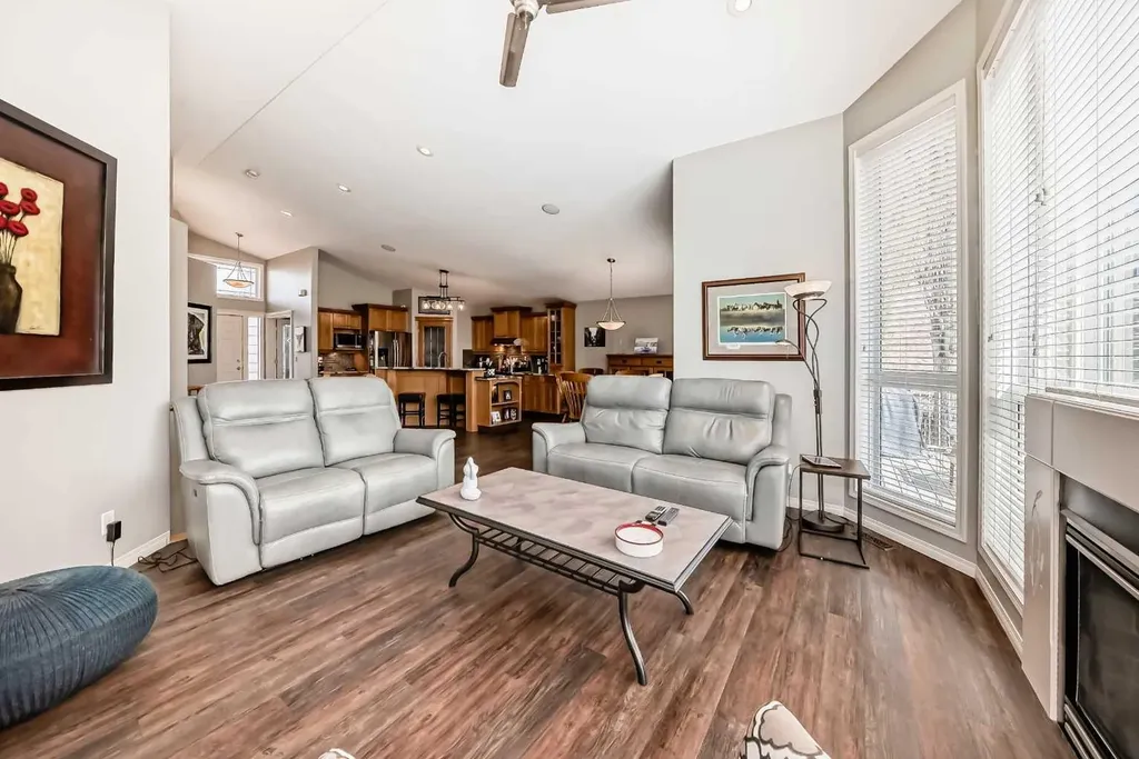 70 Abraham Close Red Deer AB T4R3A9