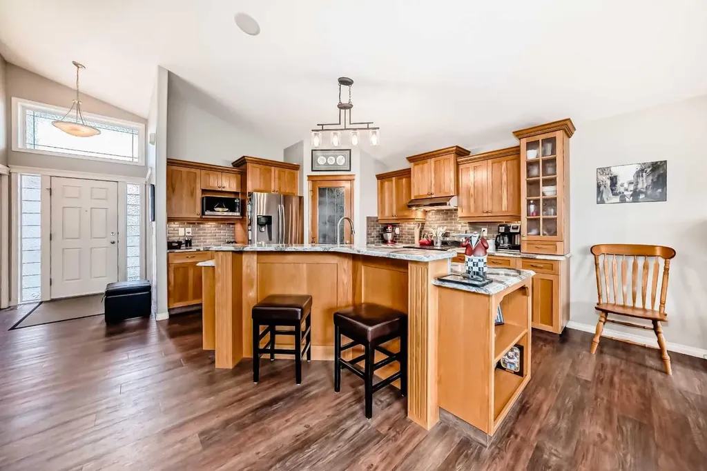 70 Abraham Close Red Deer AB T4R3A9
