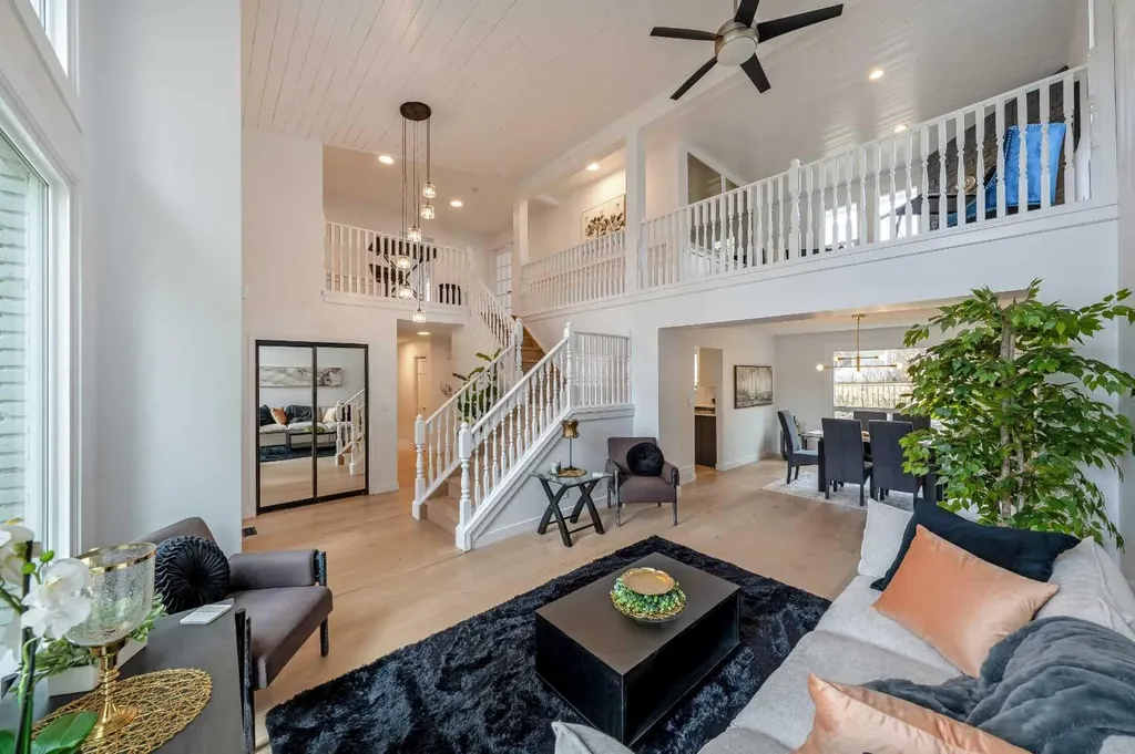 40 Edforth Road NW Calgary AB T3A 3V7