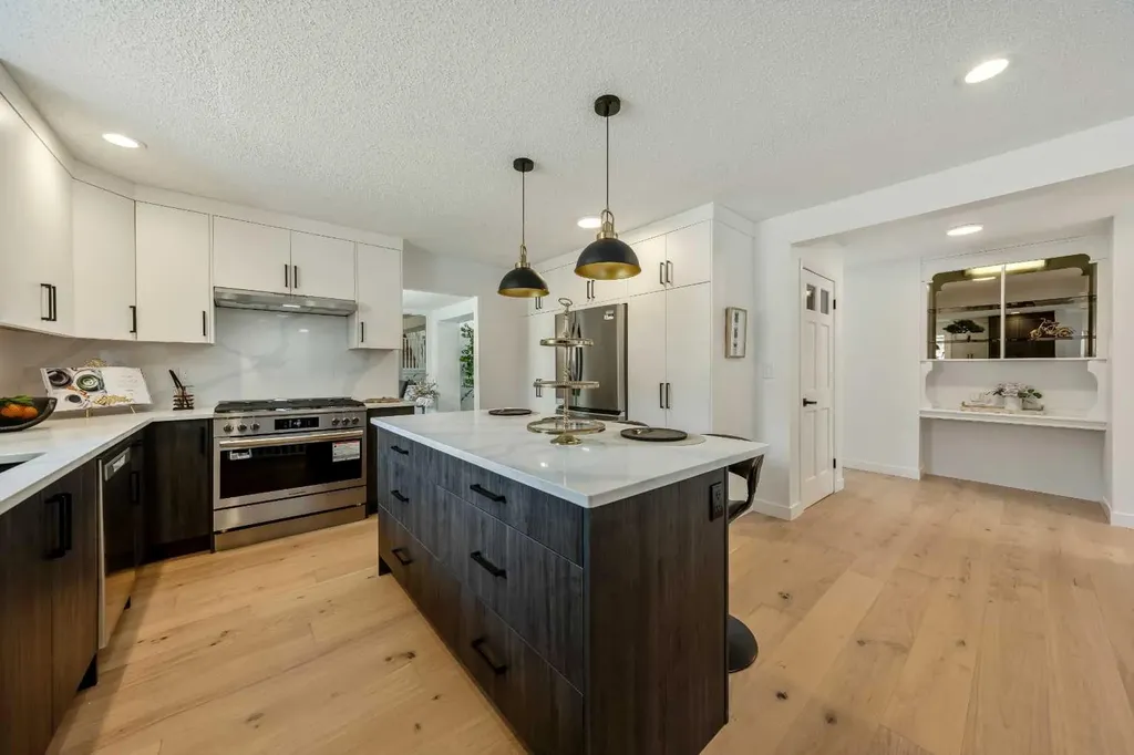 40 Edforth Road NW Calgary AB T3A 3V7