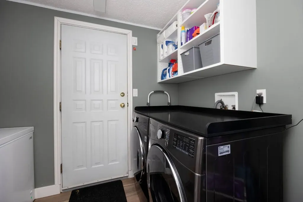 177 Couture Lane Fort Mcmurray AB t9k1y2
