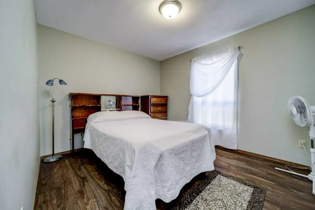 31 Red Crow Boulevard W Lethbridge AB T1K5j7