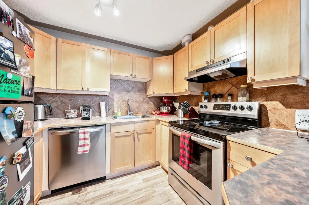 310 22 Avenue SW Calgary AB T2S0H4