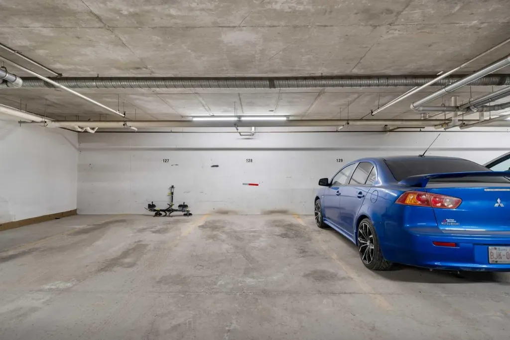 69 Springborough Court SW Calgary AB T3H 5V5