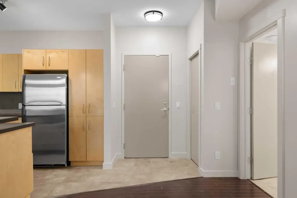 69 Springborough Court SW Calgary AB T3H 5V5