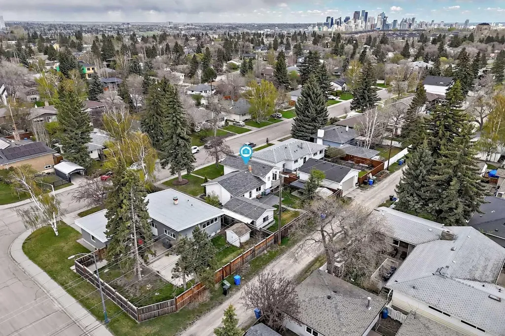 4039 5 Avenue SW Calgary AB T3C0C2