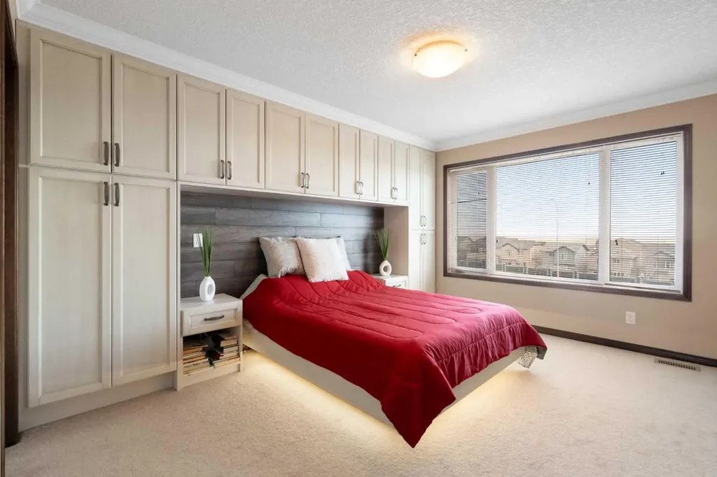 196 Nolanfield Way NW Calgary AB T3R 0M4