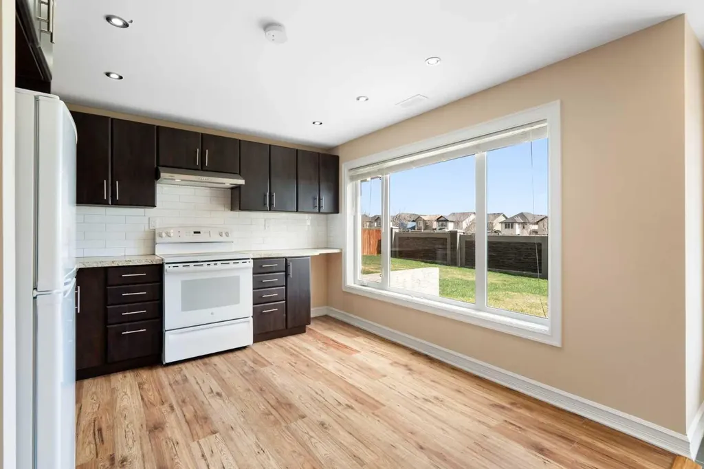 196 Nolanfield Way NW Calgary AB T3R 0M4