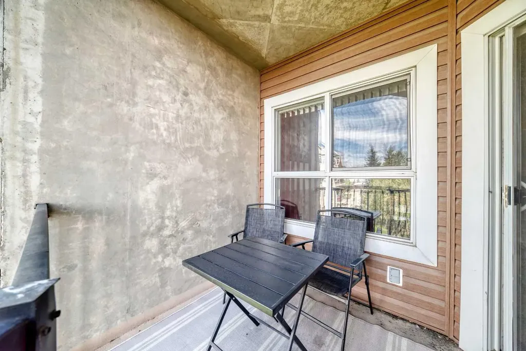 73 Erin Woods Court SE Calgary AB T2B 3V2