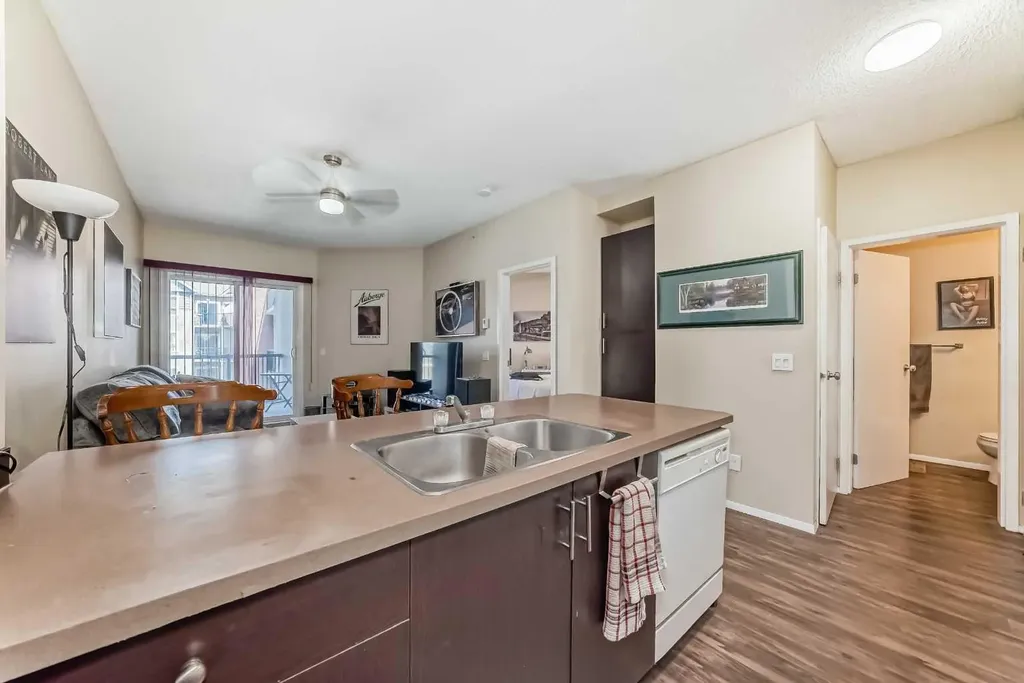 73 Erin Woods Court SE Calgary AB T2B 3V2