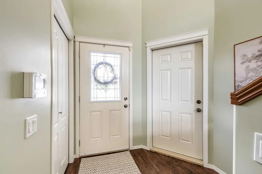 39 Greenwood Court SW Medicine Hat AB T1A7X7
