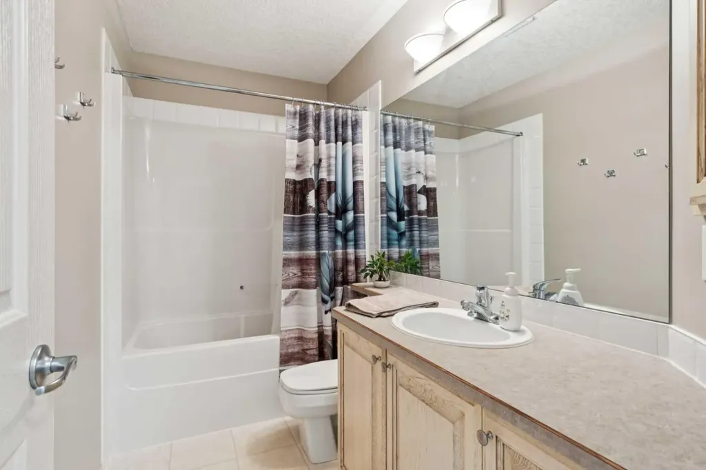 230 Royal Oak Place NW Calgary AB T3G 4Y6