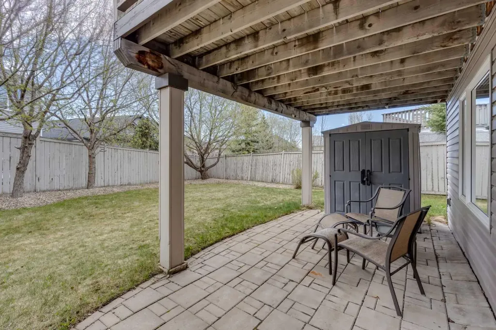 230 Royal Oak Place NW Calgary AB T3G 4Y6