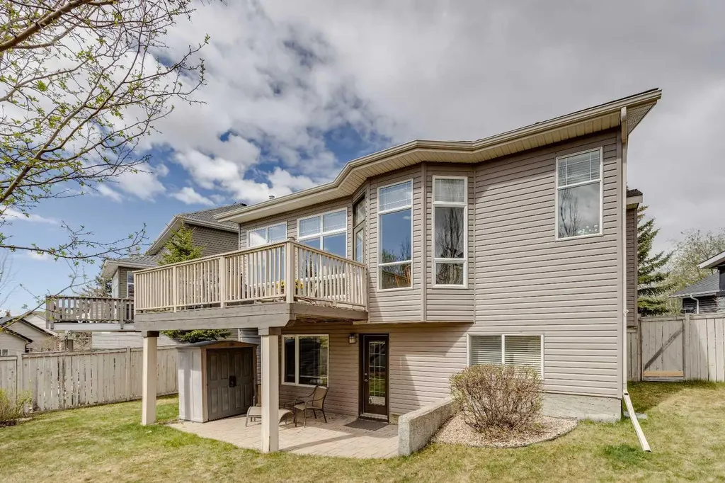 230 Royal Oak Place NW Calgary AB T3G 4Y6