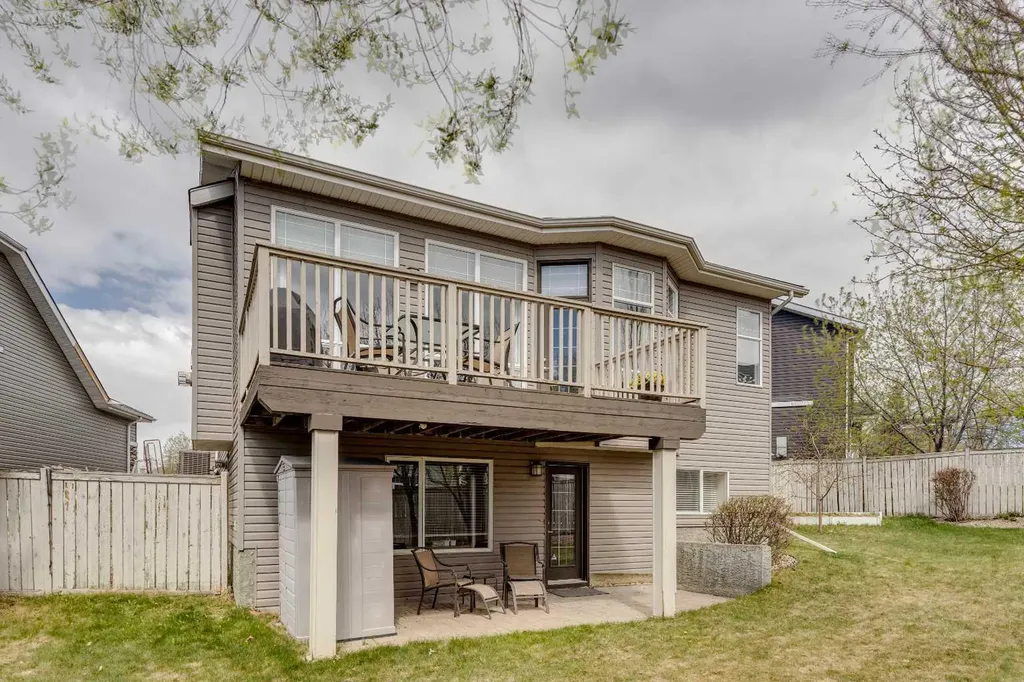 230 Royal Oak Place NW Calgary AB T3G 4Y6
