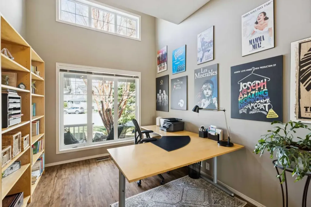 230 Royal Oak Place NW Calgary AB T3G 4Y6