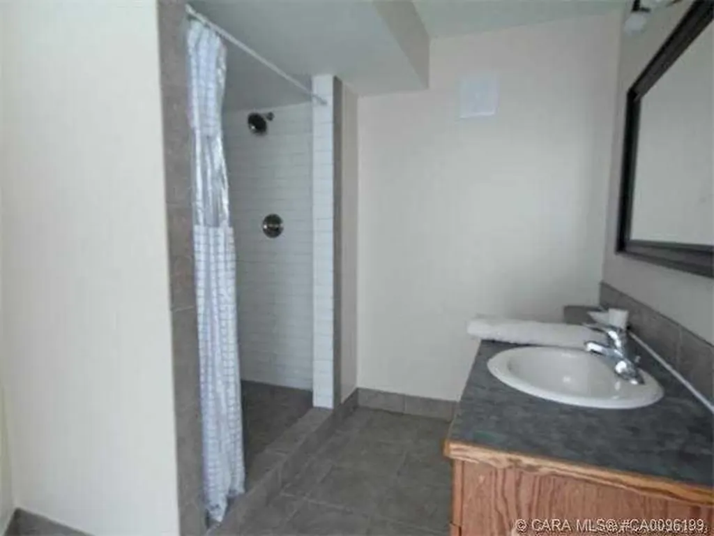 4 Horne Close Sylvan Lake AB T4S 0C4