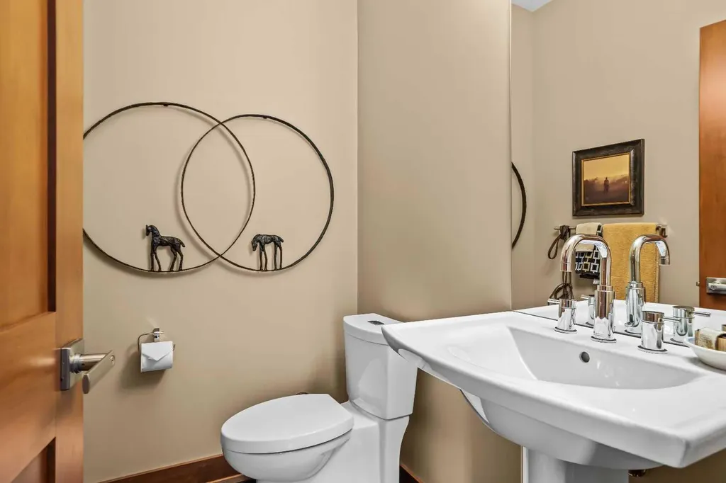 3000J Stewart Creek Drive Canmore AB T1W0G5