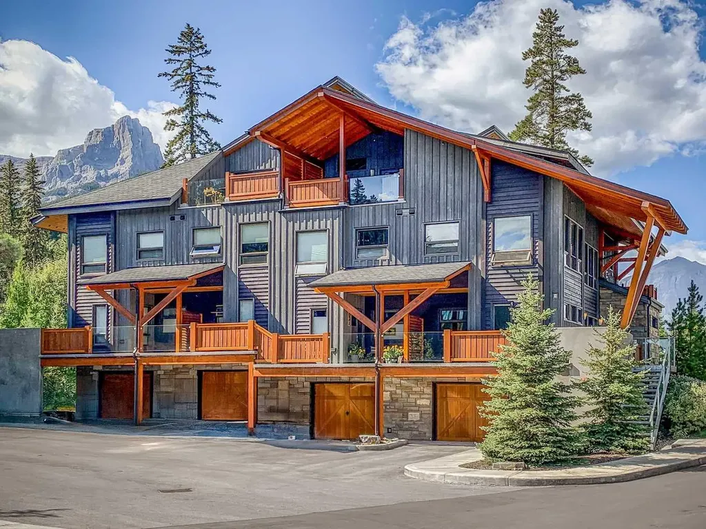 3000J Stewart Creek Drive Canmore AB T1W0G5