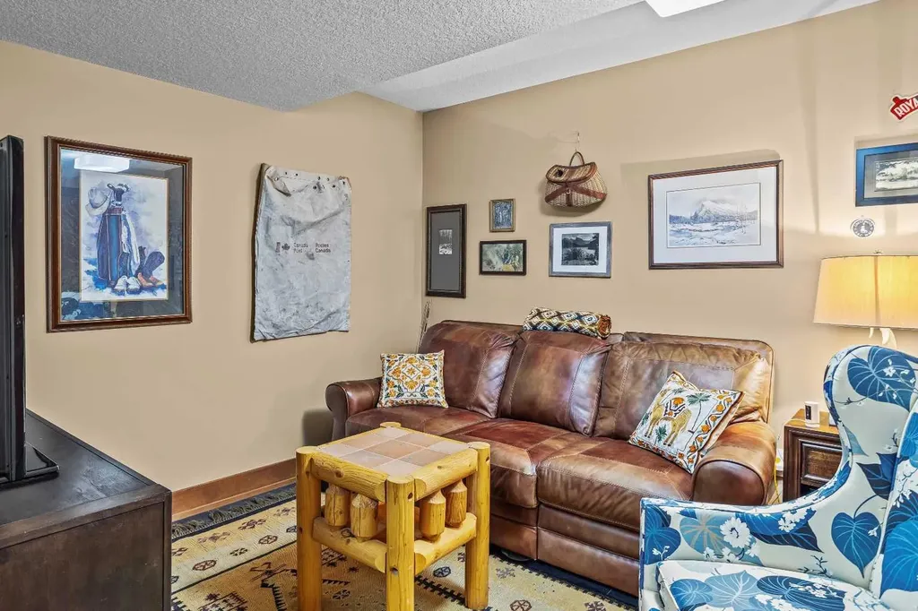 3000J Stewart Creek Drive Canmore AB T1W0G5